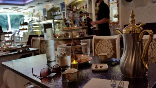 مقهى اوبرا في لندن