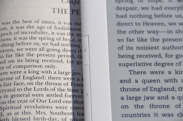 kindle-pearl-vs-book.preview